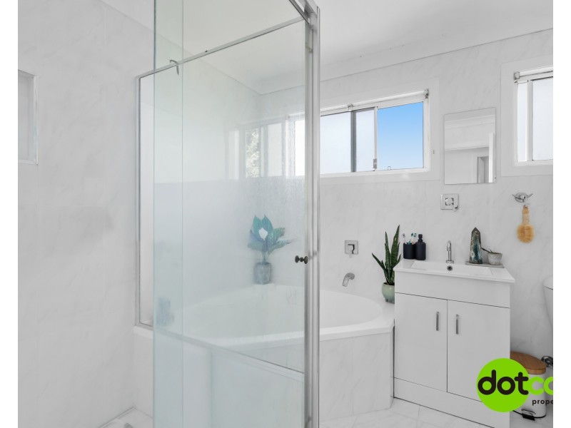 24 Durham Road, Gorokan NSW 2263