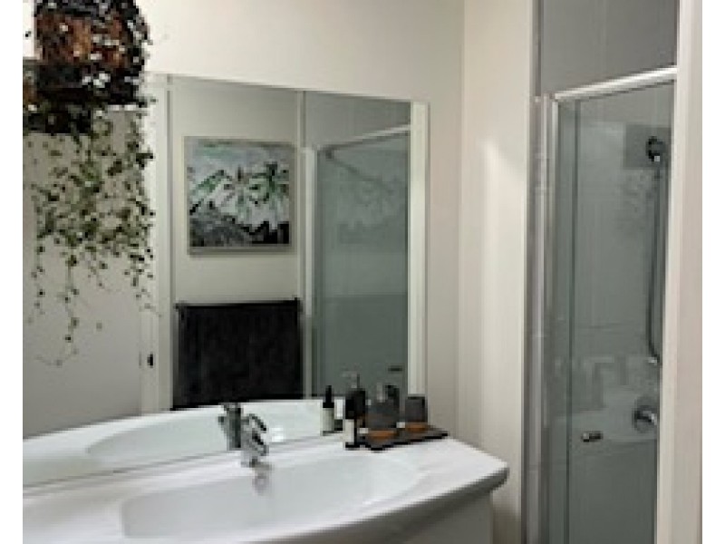 62B Warrawong Street, Kooringal NSW 2650