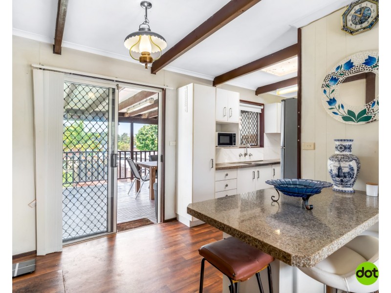 42 Elouera Avenue, Buff Point NSW 2262