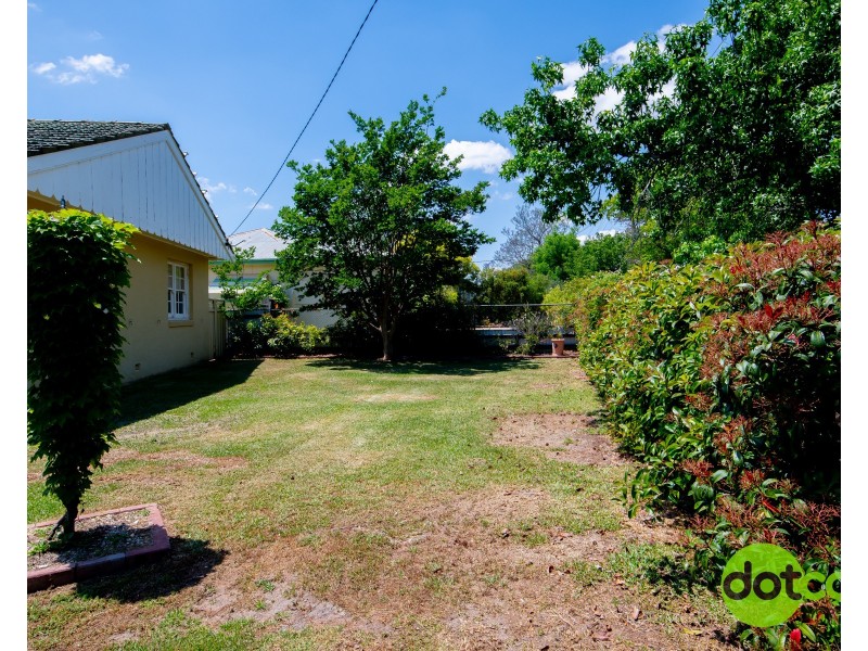 4 Fairview Street, Dubbo NSW 2830