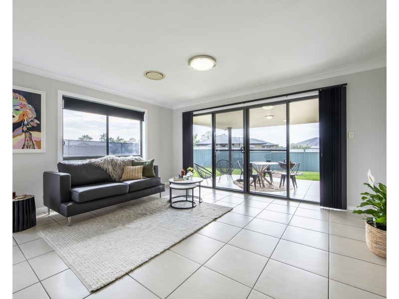 8 Ashlundie Crescent, Dubbo NSW 2830