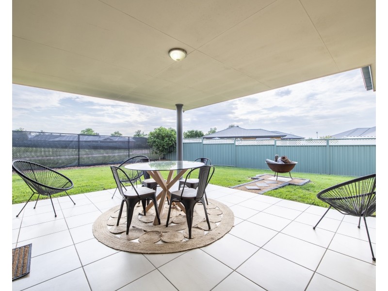 8 Ashlundie Crescent, Dubbo NSW 2830