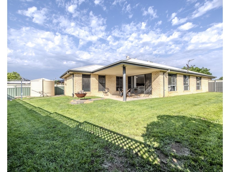 8 Ashlundie Crescent, Dubbo NSW 2830