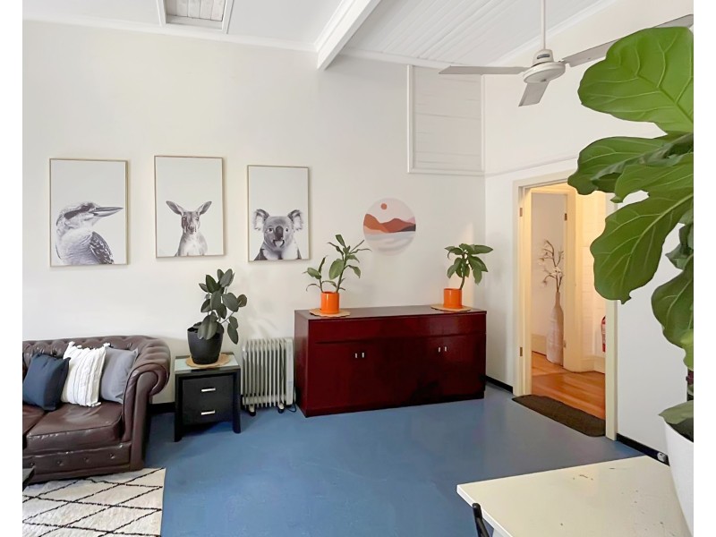 43 Brunker Road, Broadmeadow NSW 2292