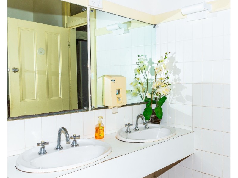 43 Brunker Road, Broadmeadow NSW 2292