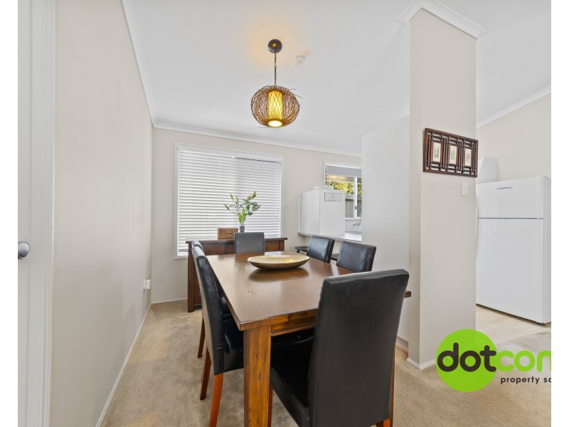 12 Sixth Avenue, Green Point NSW 2251