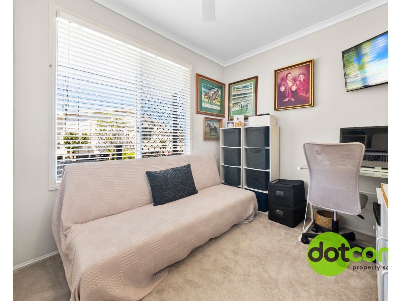 12 Sixth Avenue, Green Point NSW 2251