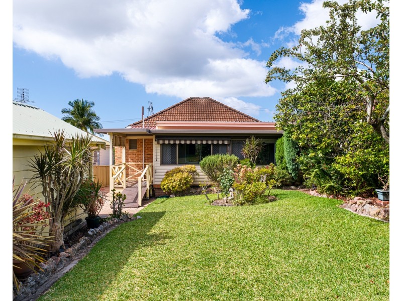 25 Oxford Street, Gateshead NSW 2290