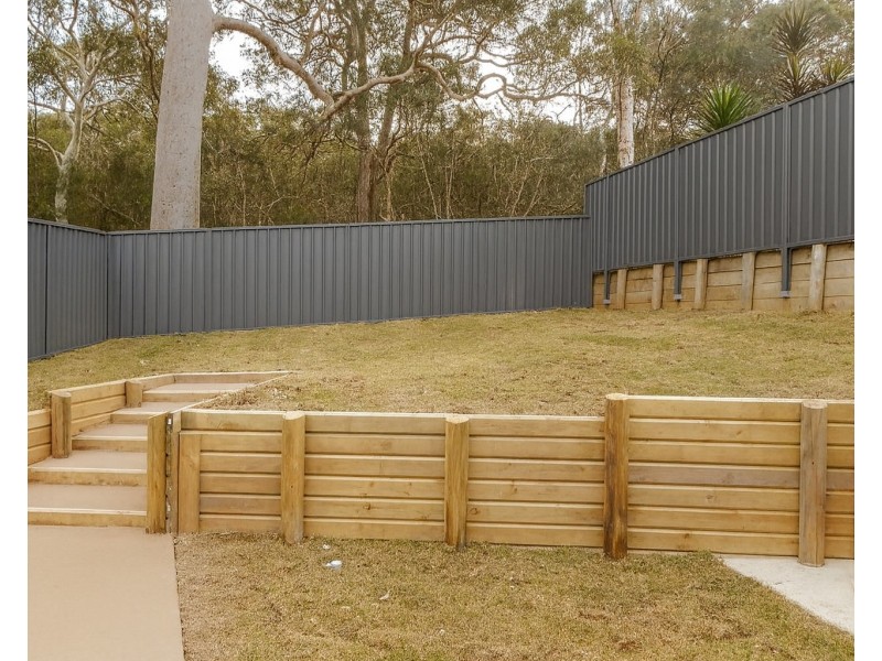 24 Corymbia Street, Croudace Bay NSW 2280