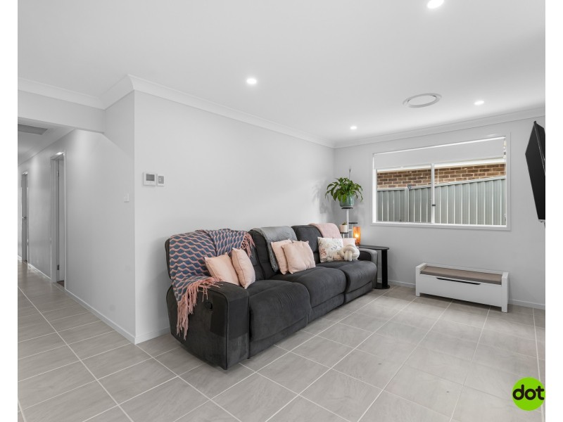 4 Cadogan Crescent, Woongarrah NSW 2259