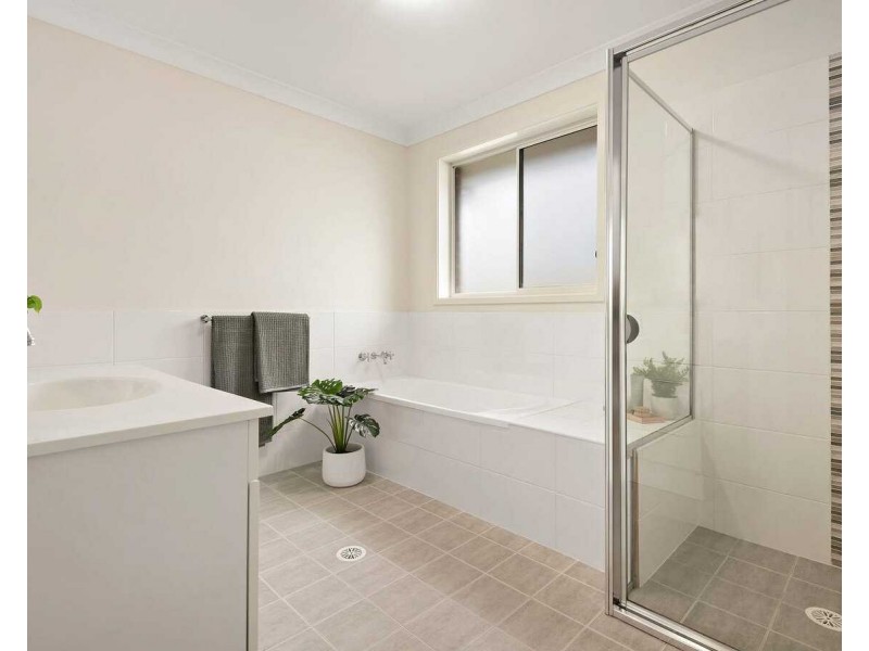 11 Isla Street, Raworth NSW 2321