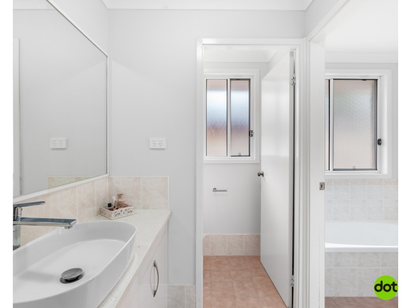 19 Ebony Drive, Hamlyn Terrace NSW 2259