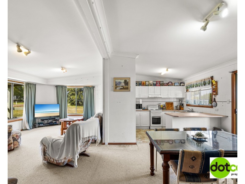 14 Warral Street, Duri NSW 2344