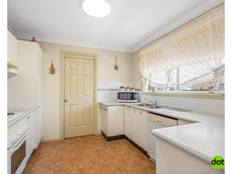 48 Hammond Road, Toukley NSW 2263