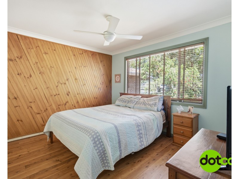 32 Parkside Drive, Charmhaven NSW 2263