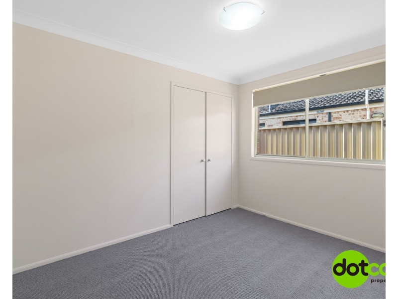 11 Nagle Crescent, Blue Haven NSW 2262