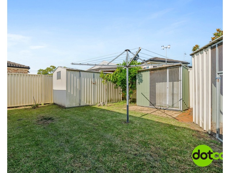 11 Nagle Crescent, Blue Haven NSW 2262
