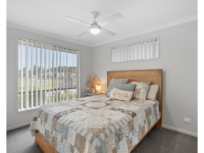 10 Cadogan Crescent, Woongarrah NSW 2259