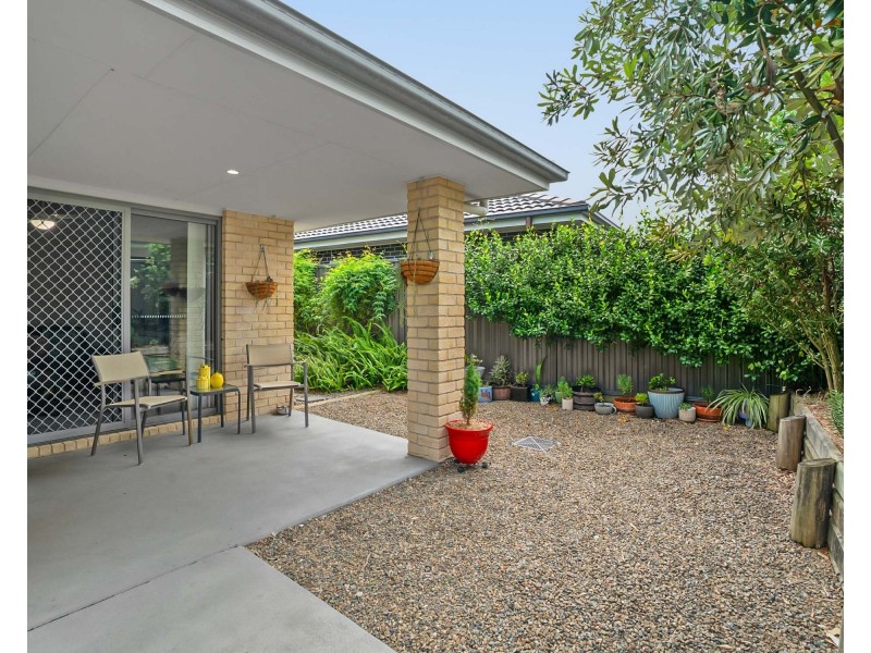 10 Cadogan Crescent, Woongarrah NSW 2259