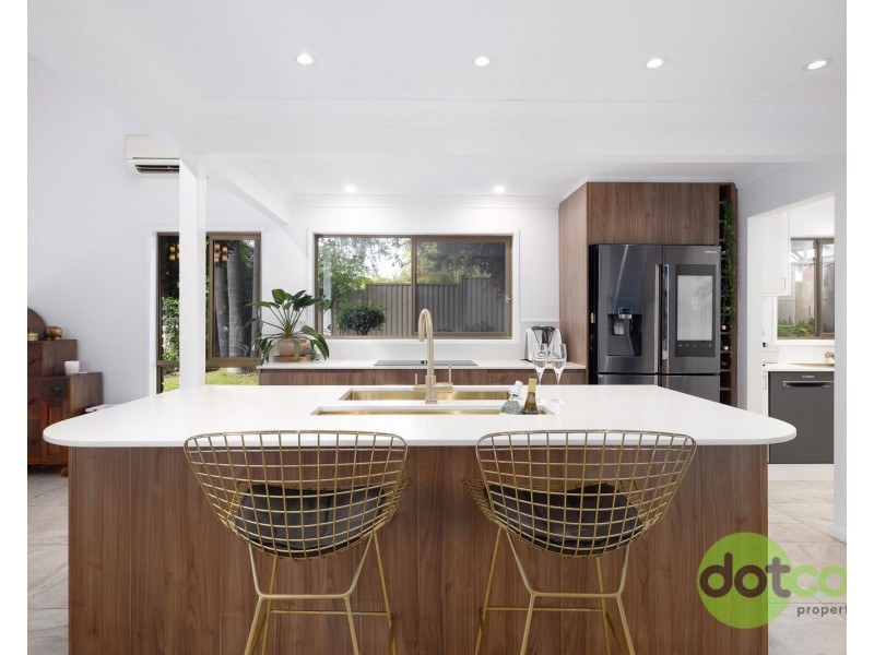 18 Macquarie Road, Morisset Park NSW 2264