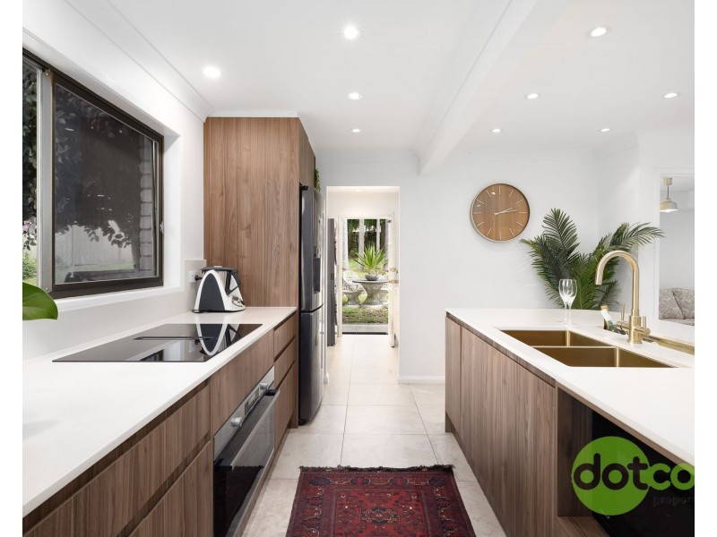 18 Macquarie Road, Morisset Park NSW 2264