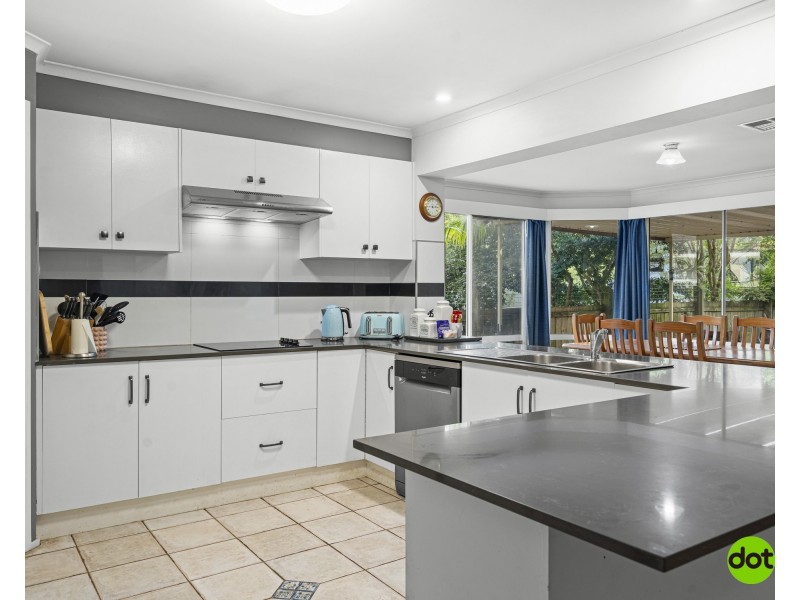 5 Tuggerawong Road, Wyongah NSW 2259