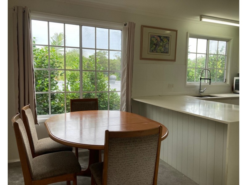 132 Borrowdale Crescent, Kincumber NSW 2251