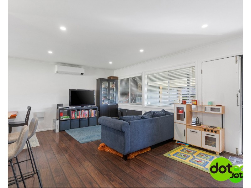 15 Crown Street, Toukley NSW 2263