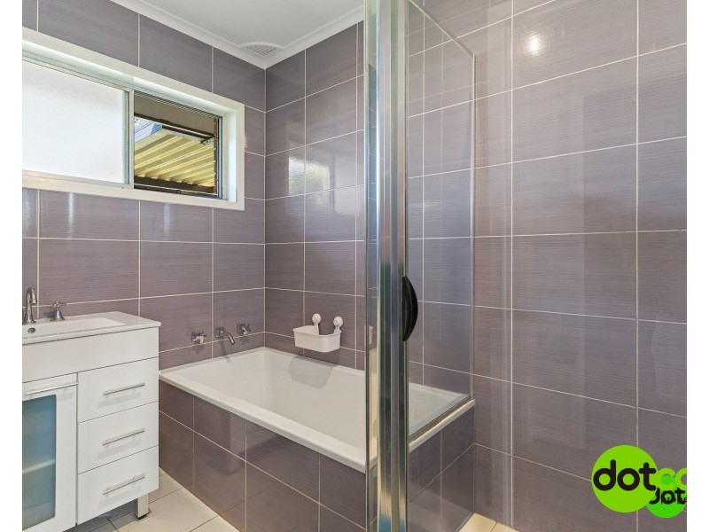 15 Crown Street, Toukley NSW 2263