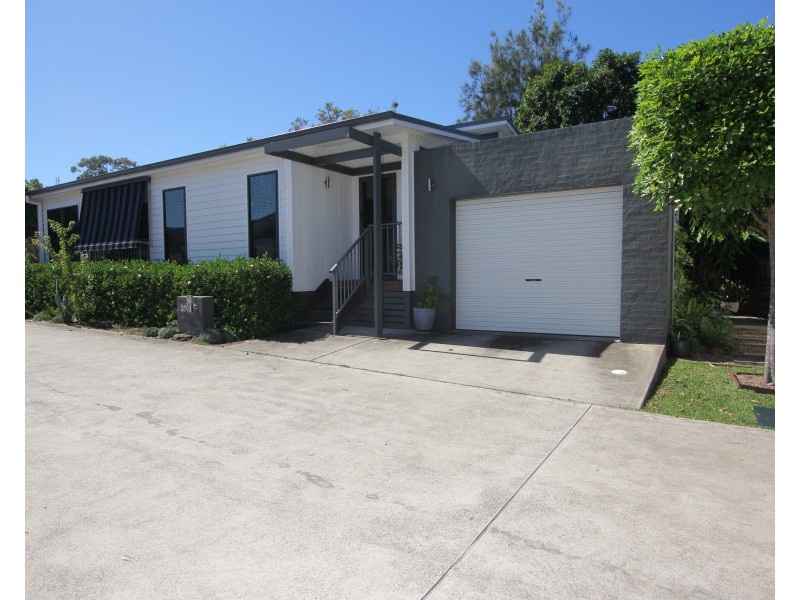 39/67 Koolang Road, Green Point NSW 2251