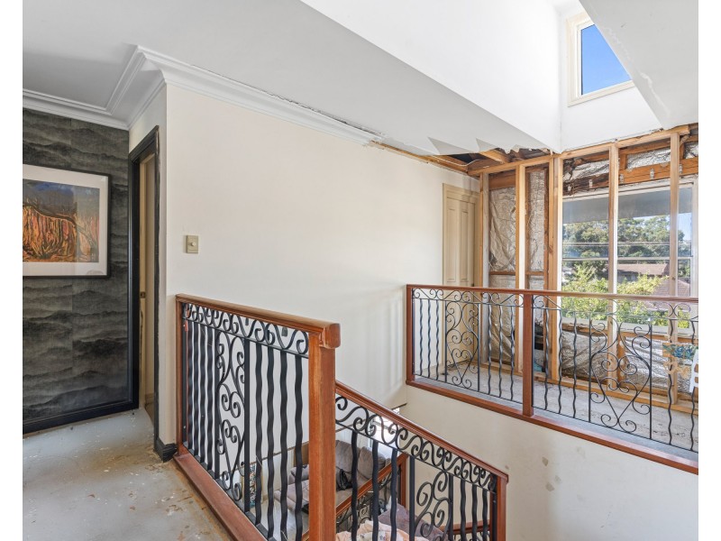 81 Winbin Crescent, Gwandalan NSW 2259