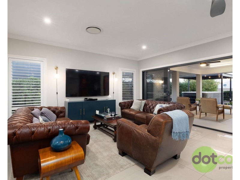 55 Tooze Circuit, North Rothbury NSW 2335