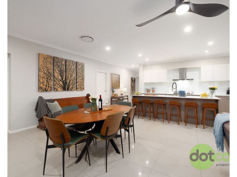 55 Tooze Circuit, North Rothbury NSW 2335