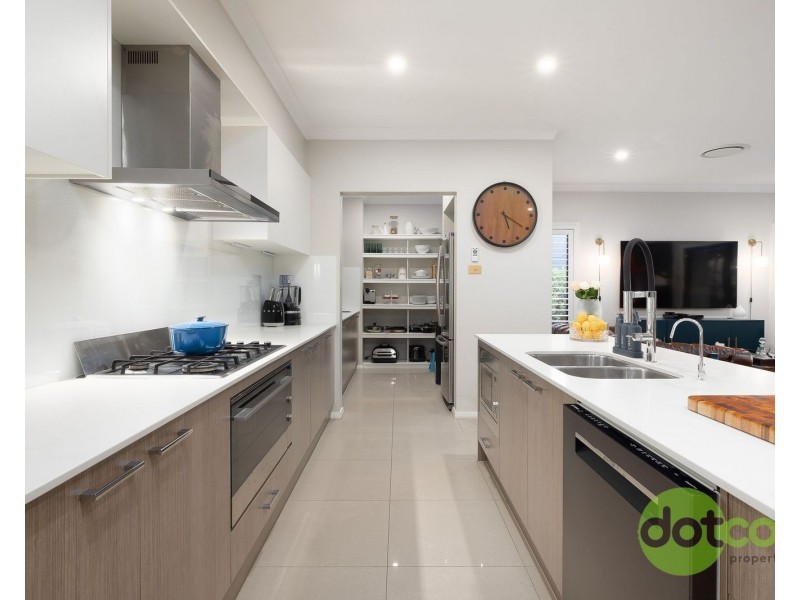 55 Tooze Circuit, North Rothbury NSW 2335