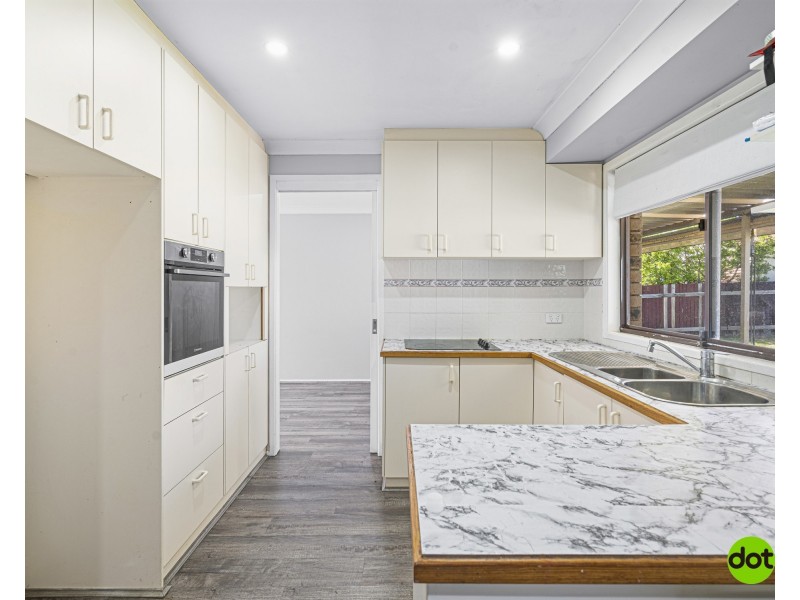 6 Stephen Street, Kanwal NSW 2259