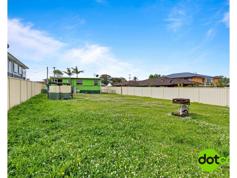 20 Manuka Parade, Gorokan NSW 2263