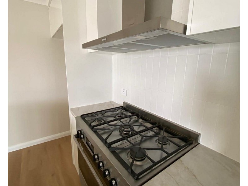 7 Hawkins Street, Temora NSW 2666