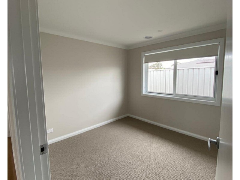 7 Hawkins Street, Temora NSW 2666