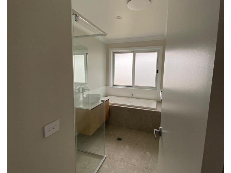 7 Hawkins Street, Temora NSW 2666