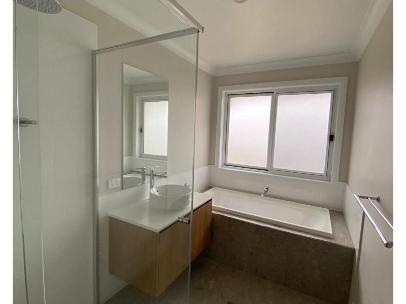 7 Hawkins Street, Temora NSW 2666