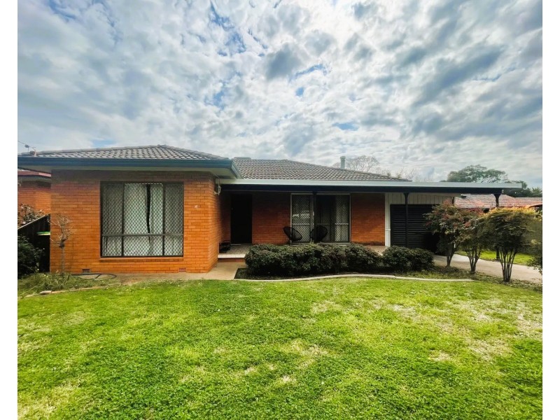 32 Banksia Crescent, Dubbo NSW 2830