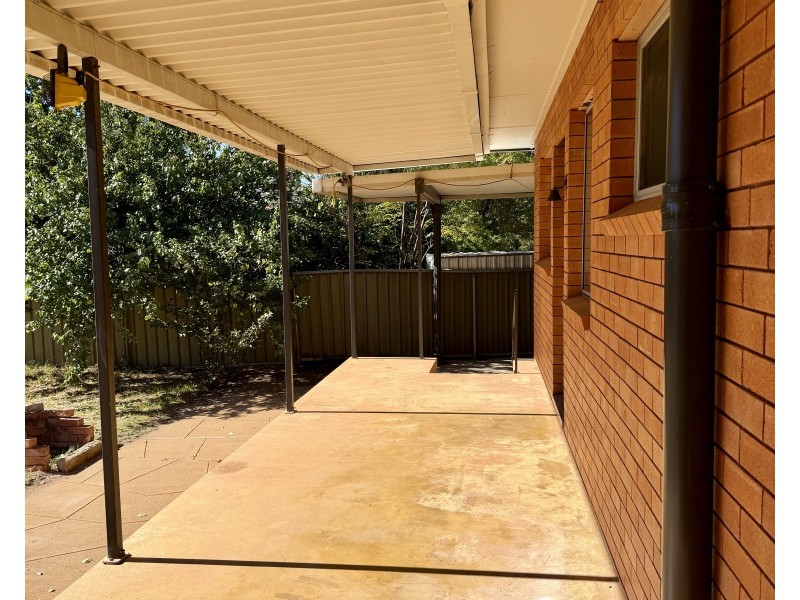32 Banksia Crescent, Dubbo NSW 2830