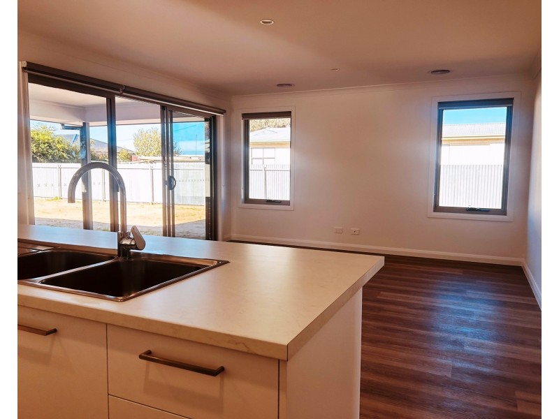 3a Osborne Street, Finley NSW 2713