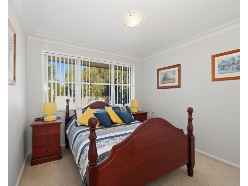 11 Mcdonald Crescent, Tamworth NSW 2340