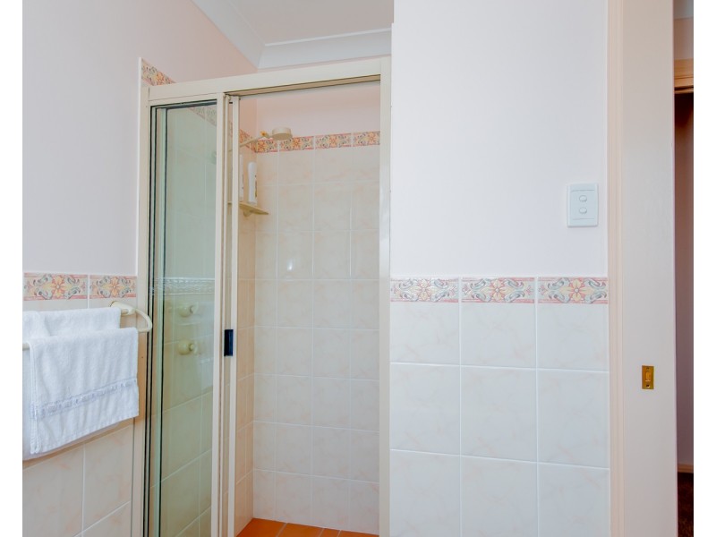 24 Rosella Street, Dubbo NSW 2830