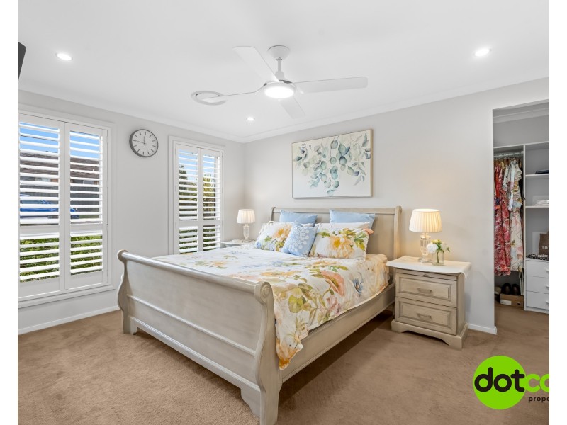 20 Oakmont Place, Woongarrah NSW 2259