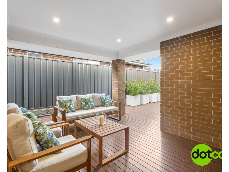 20 Oakmont Place, Woongarrah NSW 2259