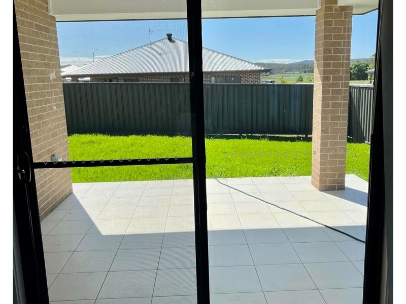 6 Quintero Close, Heddon Greta NSW 2321