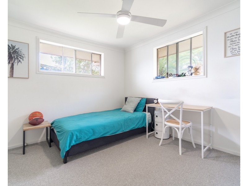 210 Carthage Street, Tamworth NSW 2340
