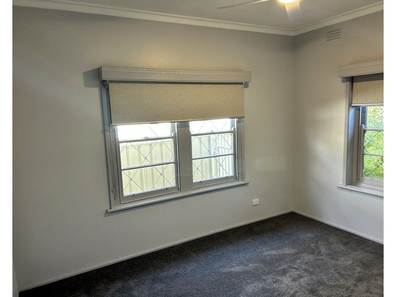 4 Batt Avenue, Wodonga VIC 3690
